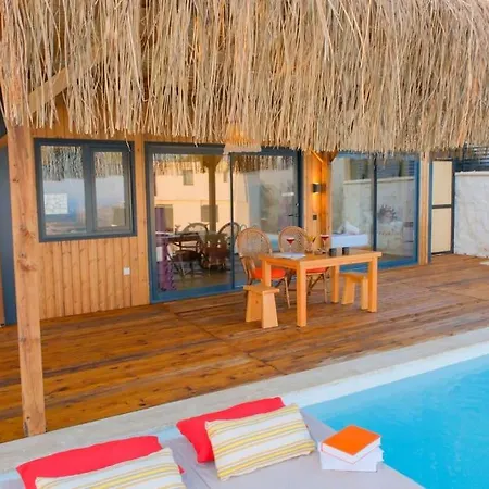 Woo House - Hill Villa *